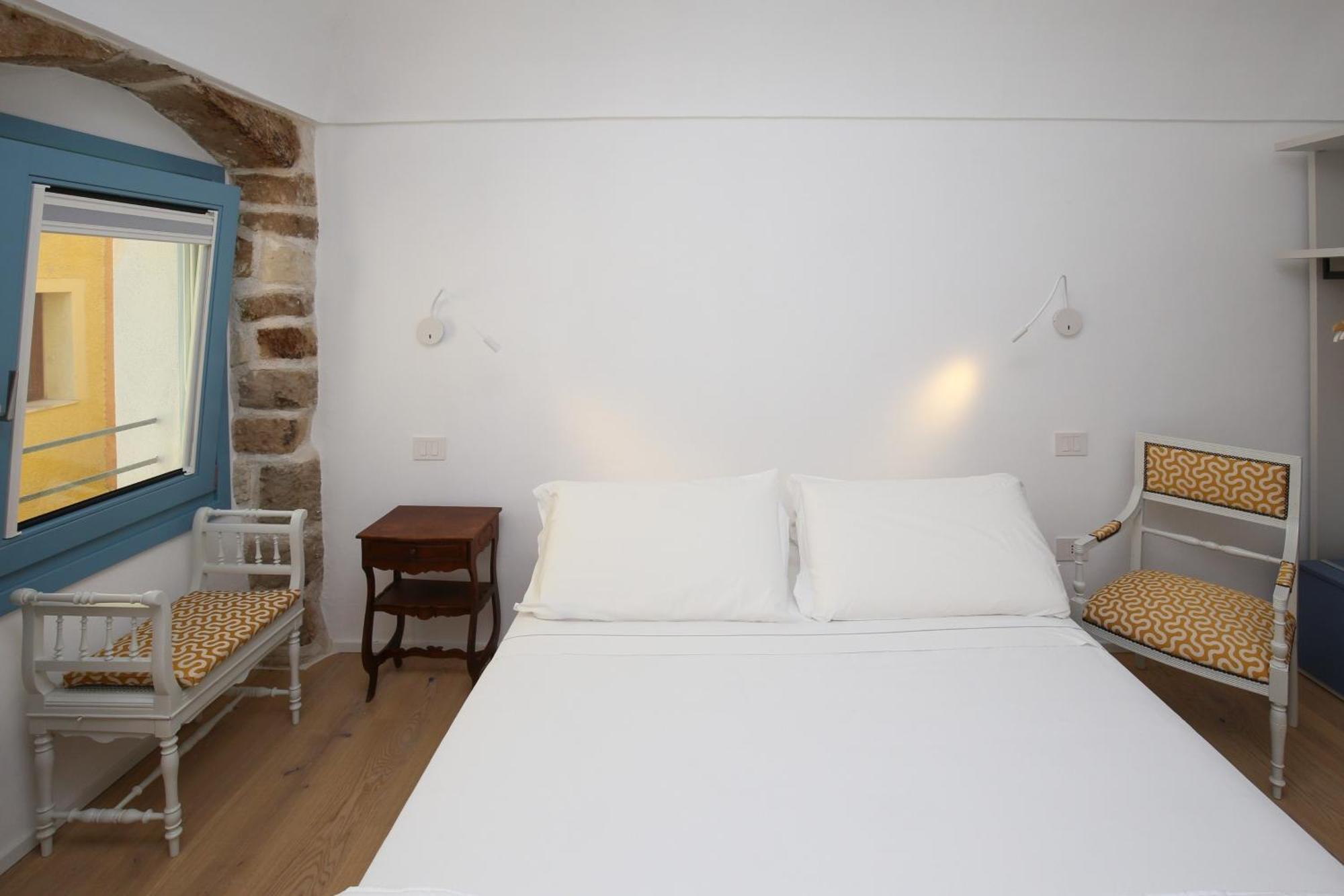 B&B Domos Mi & Ro 카스텔사르도 외부 사진